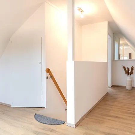 Brauer Apartment *